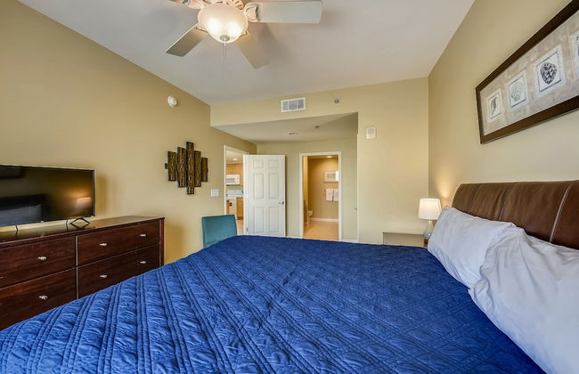 Splash Beach Resort by Book That Condo - Foto 9