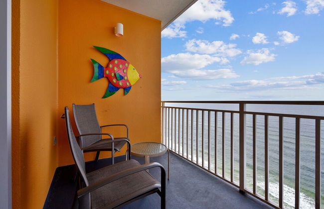 Splash Beach Resort by Book That Condo - Foto 78