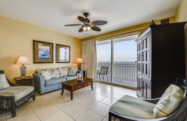 Splash Beach Resort by Book That Condo - Foto 63