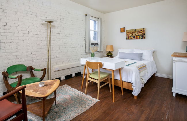 Historic Building Studio! CDC Cleaning Standards - Foto 4