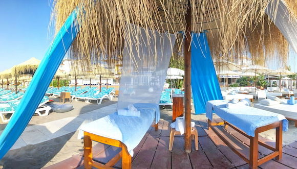 Photo 1 - Playa Miguel Beach Club & Aparthotel
