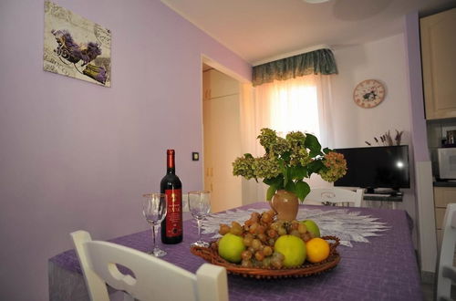 Foto 6 - Sutivan Getaway Apartment Lavanda