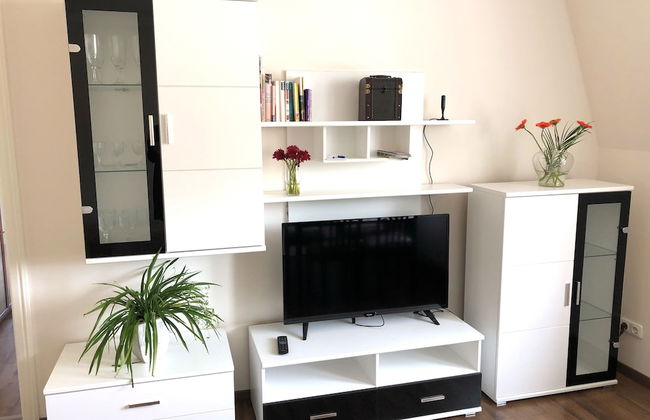 Apartment on the Elbe Ferry - Apartment for 2 - 3 People - Foto 17