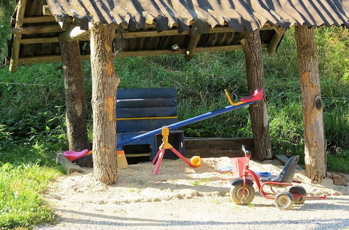 Foto 14 - Holiday Farm Situated Next to the Kellerwald-edersee National Park With a Sunbathing Lawn