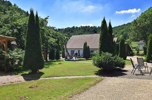 Photo 15 - Holiday Farm Situated Next to the Kellerwald-edersee National Park With a Sunbathing Lawn