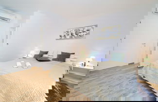 Foto 2 - Modern Villa in Cres With Pool