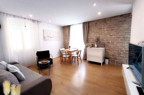 Photo 7 - Rialto Luxury Apartment