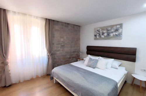 Photo 4 - Rialto Luxury Apartment