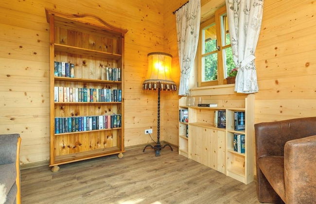Chalet unter Weißblauem Himmel - Foto 11