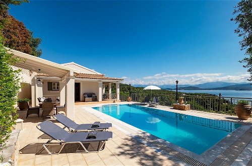 Foto 4 - Villa Nafsika in St Stefanos Bay