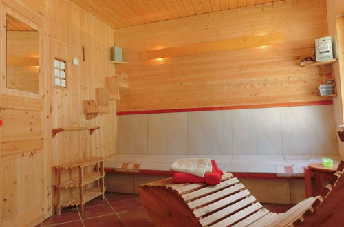 Foto 18 - Cozy Holiday Home in Thuringia With Sauna