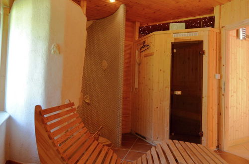 Foto 17 - Cozy Holiday Home in Thuringia With Sauna