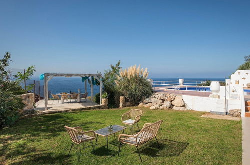 Foto 31 - Luxury Villa With Amazing Sea Views, Private Pool, Near the Beach