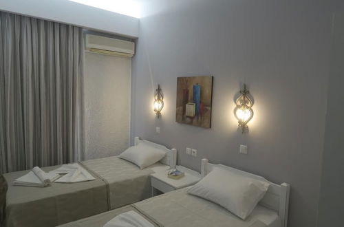 Photo 5 - Maria Suites