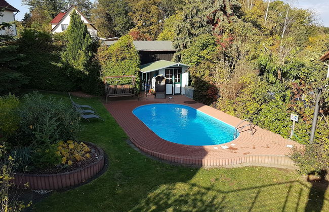Group Hideaway With Pool - Photo 44