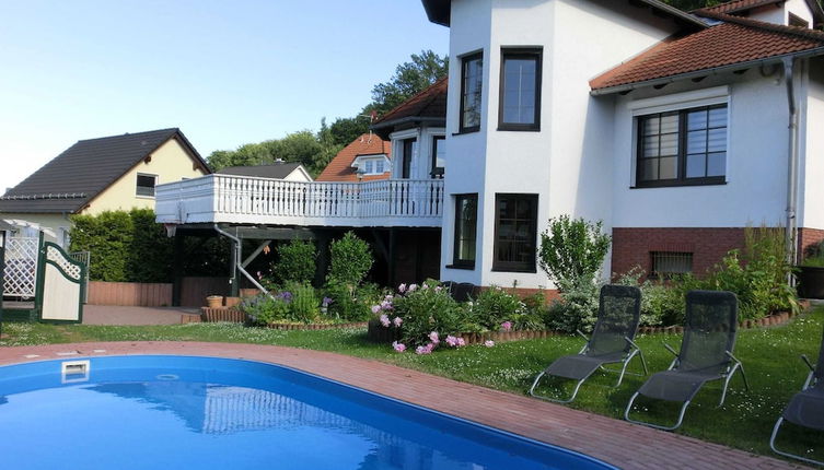 Foto 1 - Spacious Villa With Private Swimming Pool