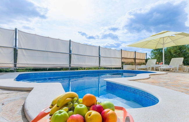 Villa Holiday Home Zvečanje - Foto 18