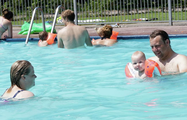 Charming Lodge in Staphorst With Pool Access - Foto 14