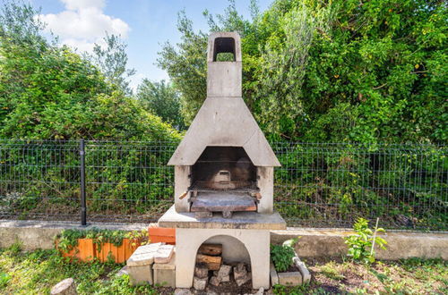 Photo 28 - Spacious Holiday Home in Bibinje With Garden