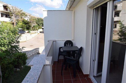Photo 8 - Comfortable Apartment With Balcony and Outdoor Kitchen