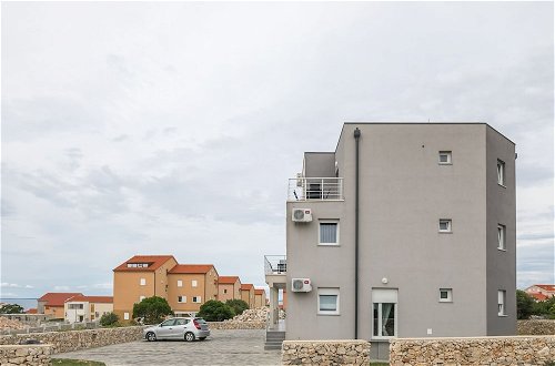 Photo 1 - Scenic Apartment in Novalja near Trg Loža & Zrče Beach