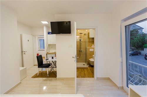Photo 4 - Apartmani Kristijan - Studio Apartment 2