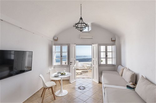 Foto 10 - Calderas Hug & Panoramic Sea View Suites