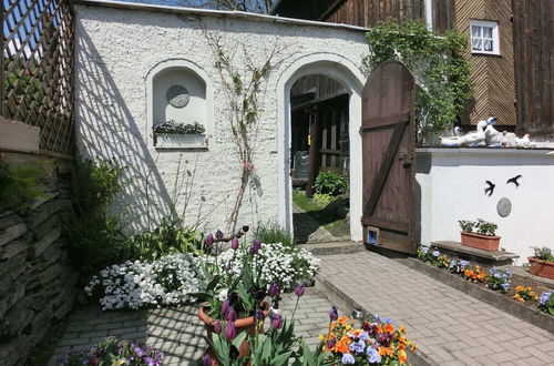 Photo 1 - Apartment in Thuringian Forest With Garden