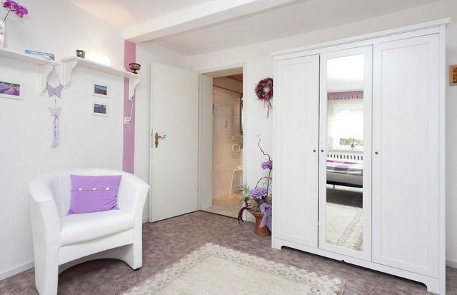 Apartment in Thuringian Forest With Garden - Photo 3
