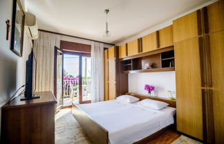 Foto 3 - Captivating 1-bed Apartment in Podstrana