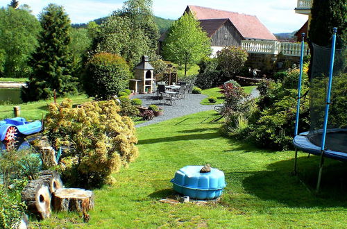 Photo 23 - Picturesque Apartment in Lichtenhain With Pond