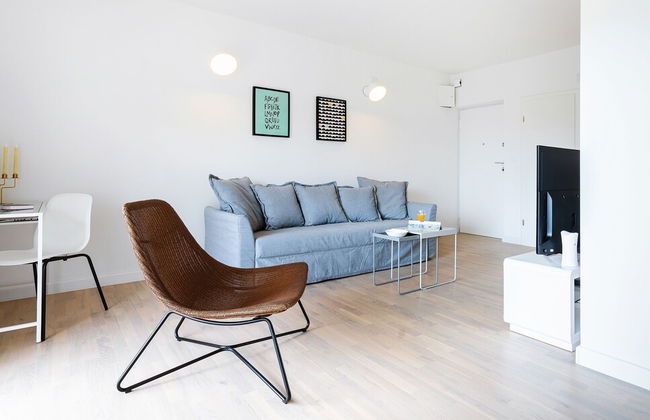 Apartment Black & White - Photo 19