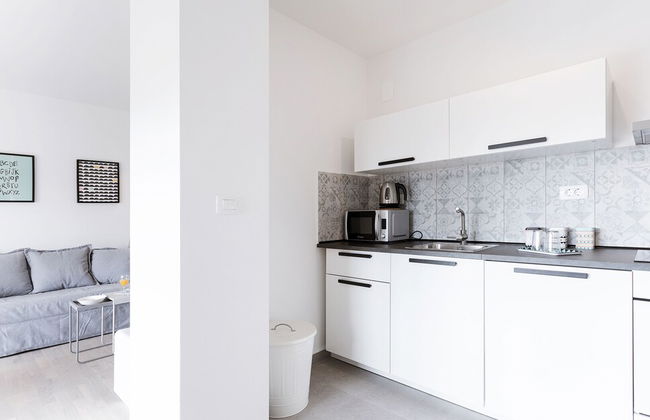 Apartment Black & White - Photo 14