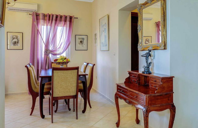 Villa Kalithea - Photo 4