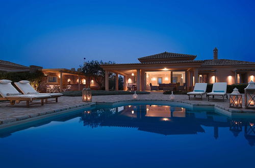 Photo 9 - Luxurious Villa in Peloponnese With Pool