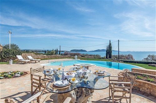Foto 1 - Beautiful Villa Near Sea in Peloponnese