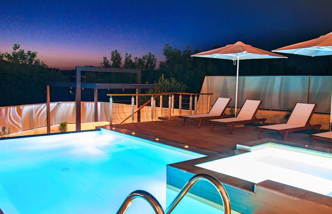 2 new Villas With Heated Pool, Rent Separately or Together at Kournas Lake - Foto 16