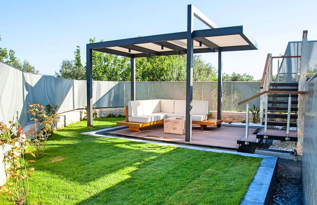 2 new Villas With Heated Pool, Rent Separately or Together at Kournas Lake - Foto 27