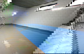 Foto 1 - Apartment With Swimming Pool