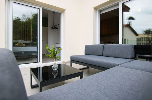 Photo 14 - Phaedrus Living: Seaside Modern Flat Limnaria 123