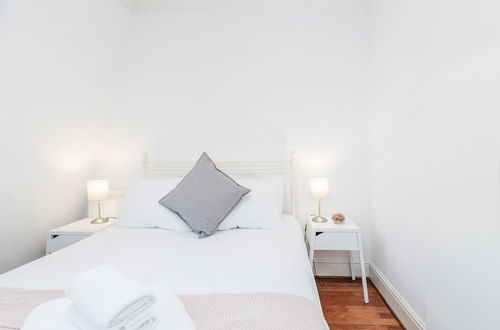 Photo 4 - Bright stylish Nott Hill apart sleeps 6