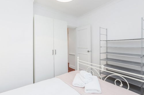 Photo 8 - Bright stylish Nott Hill apart sleeps 6