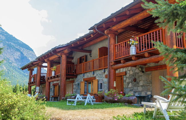 A Cozy Alpine Retreat - Foto 24