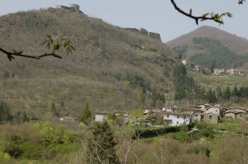 Foto 36 - Tranquil Villa in San Romano di Garfagnana with Hot Tub