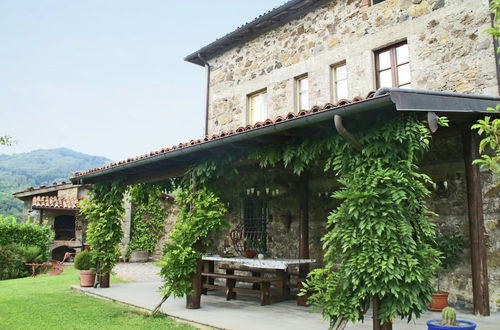 Foto 36 - Tranquil Villa in San Romano di Garfagnana with Hot Tub