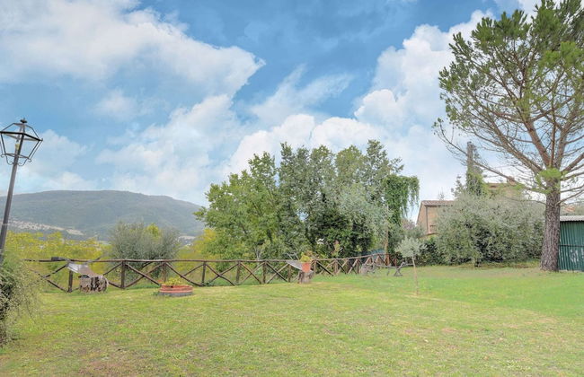 Scenic Stay in Restored Retreat - Foto 32