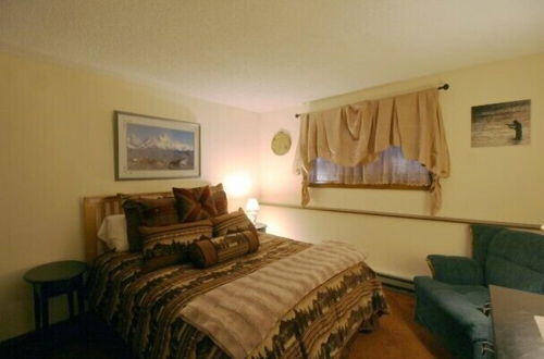 Photo 7 - Mt Baker Lodging Condo 28 - Sleeps 4