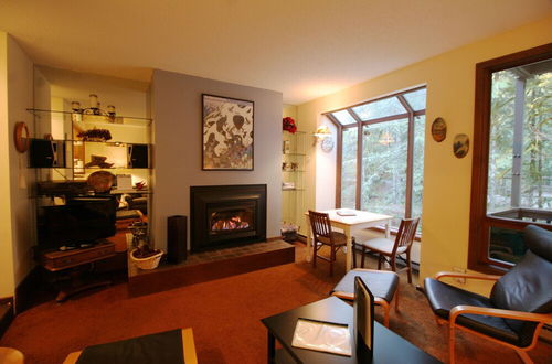 Photo 4 - Mt Baker Lodging Condo 28 - Sleeps 4