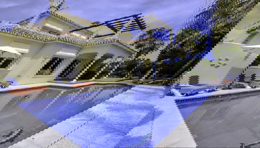 Primary image