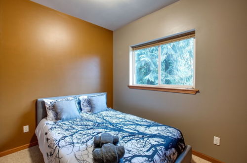 Photo 10 - Mt Baker Lodging Cabin 20 - Sleeps 6